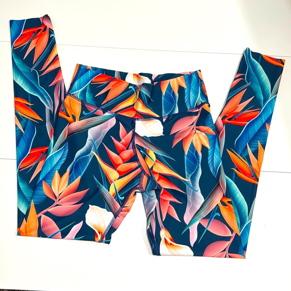 🏖️ NEW! Sun/Swim Material Tropical Full Length Leggings for Beach or Yoga/Gym